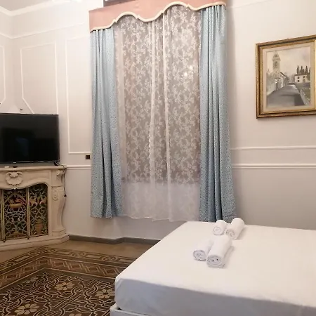 Oberdan's Paradise Lt * Florencja